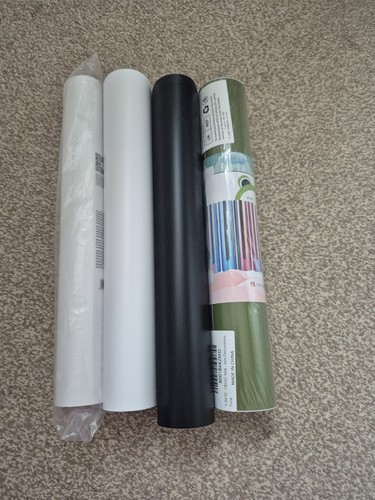 Vinyl cricut frog - 3x,